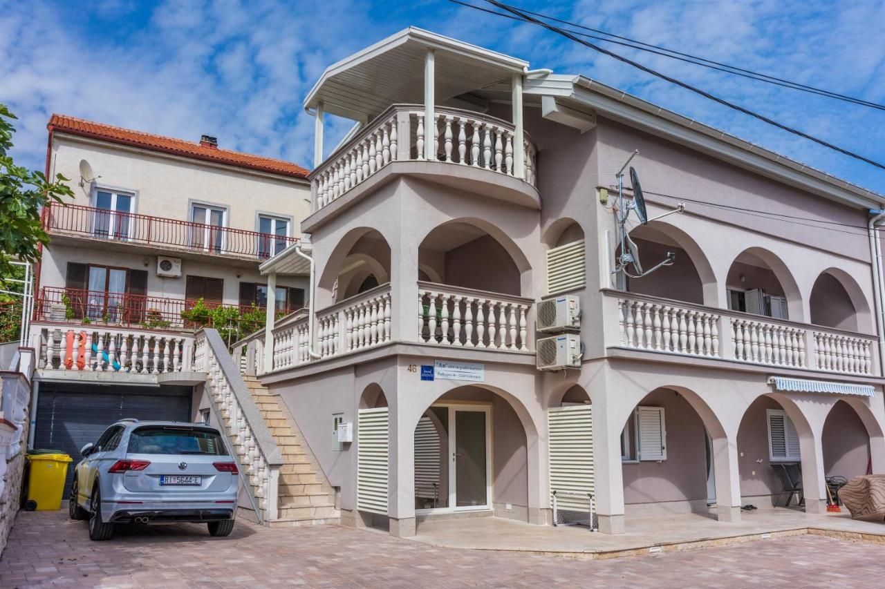 Apartments Mirela Crikvenica Esterno foto