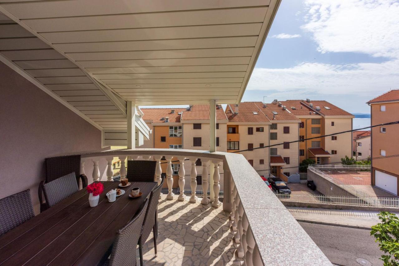 Apartments Mirela Crikvenica Esterno foto
